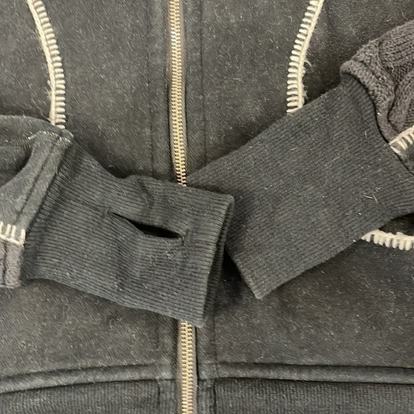 Lululemon Scuba Vintage Hoodie - Picture 3 of 6